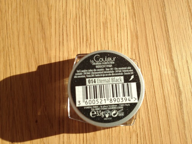 Couleur infaillible Eternal Black2