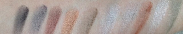 Swatches de gauche à droite (ligne du haut puis ligne du bas)