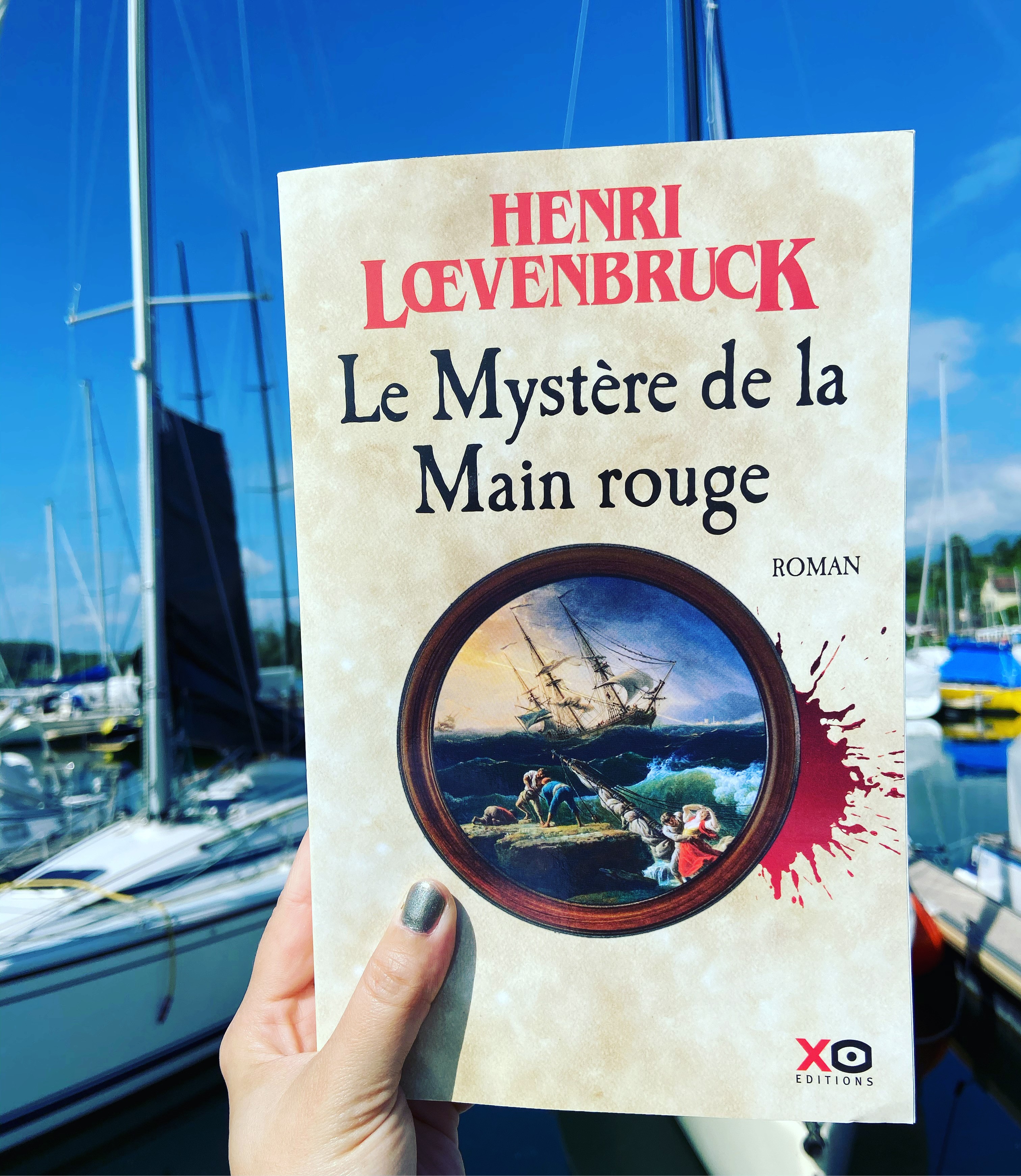 le mystère de la main rouge